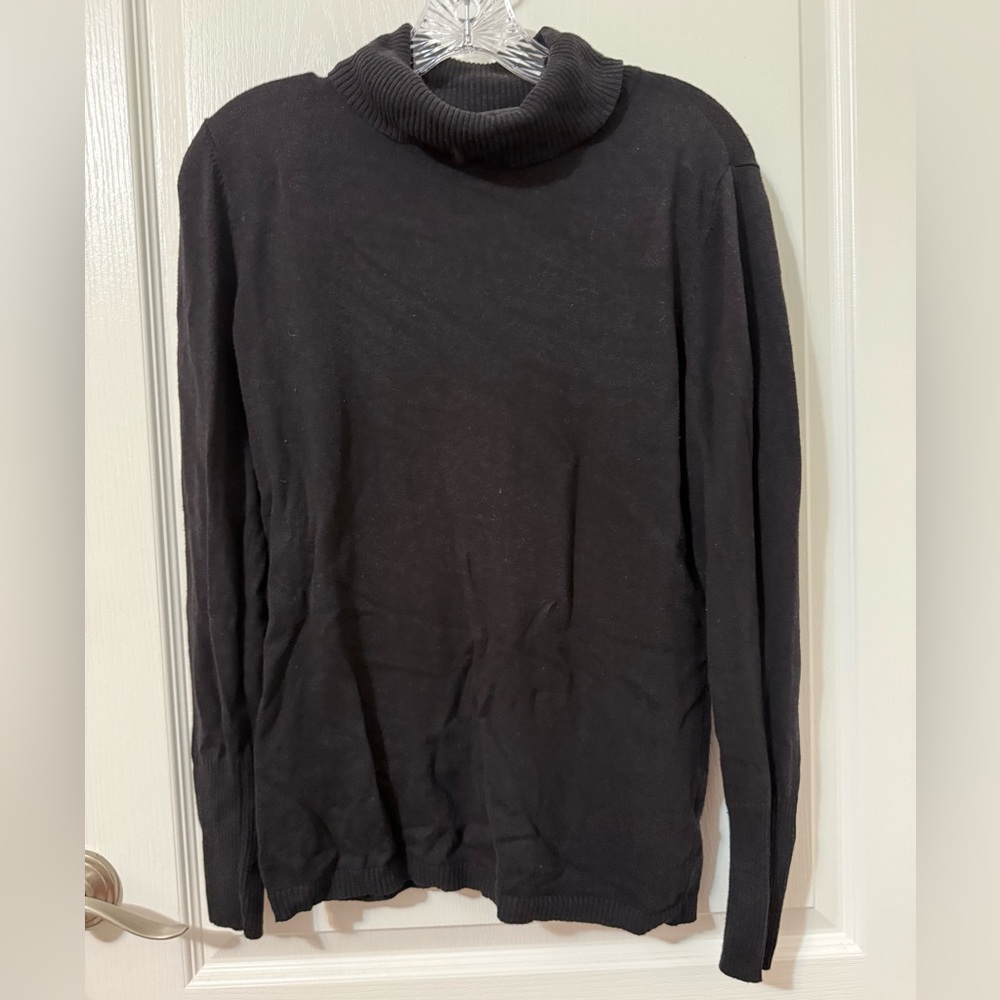 Worthington Women’s Medium Black Turtleneck Sweater